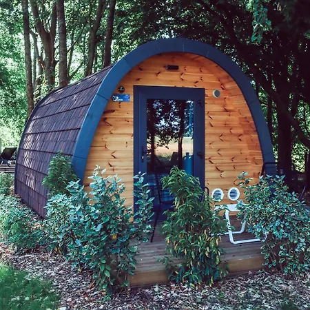 Les Jardins De Deauville 4* Saint-Martin-aux-Chartrains