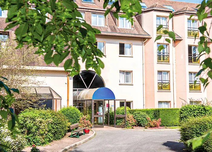 호텔 Les Jardins De Deauville 4*