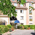 Отель Les Jardins De Deauville 4*