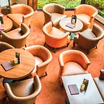 Les Jardins De Deauville Hotel