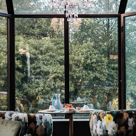 Les Jardins De Deauville Hotel
